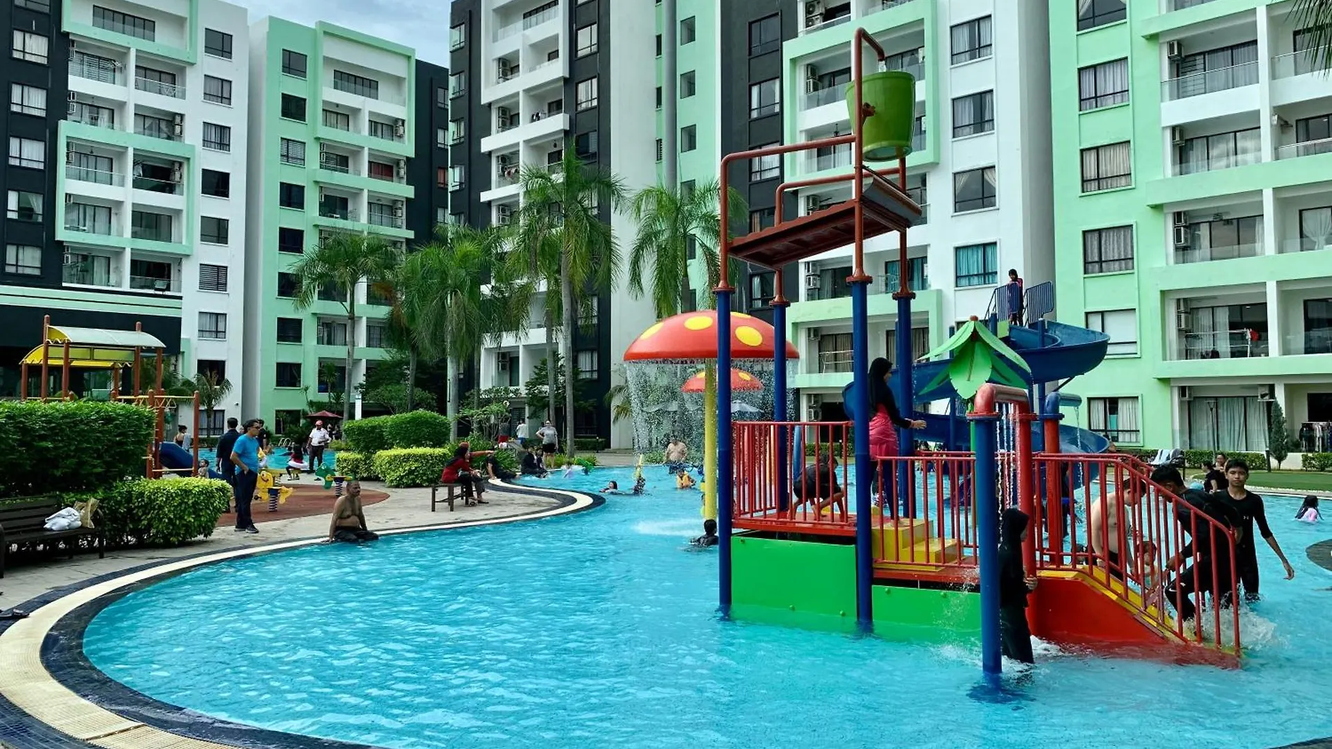 Mystay Ipoh Manhattan Waterpark Malesia